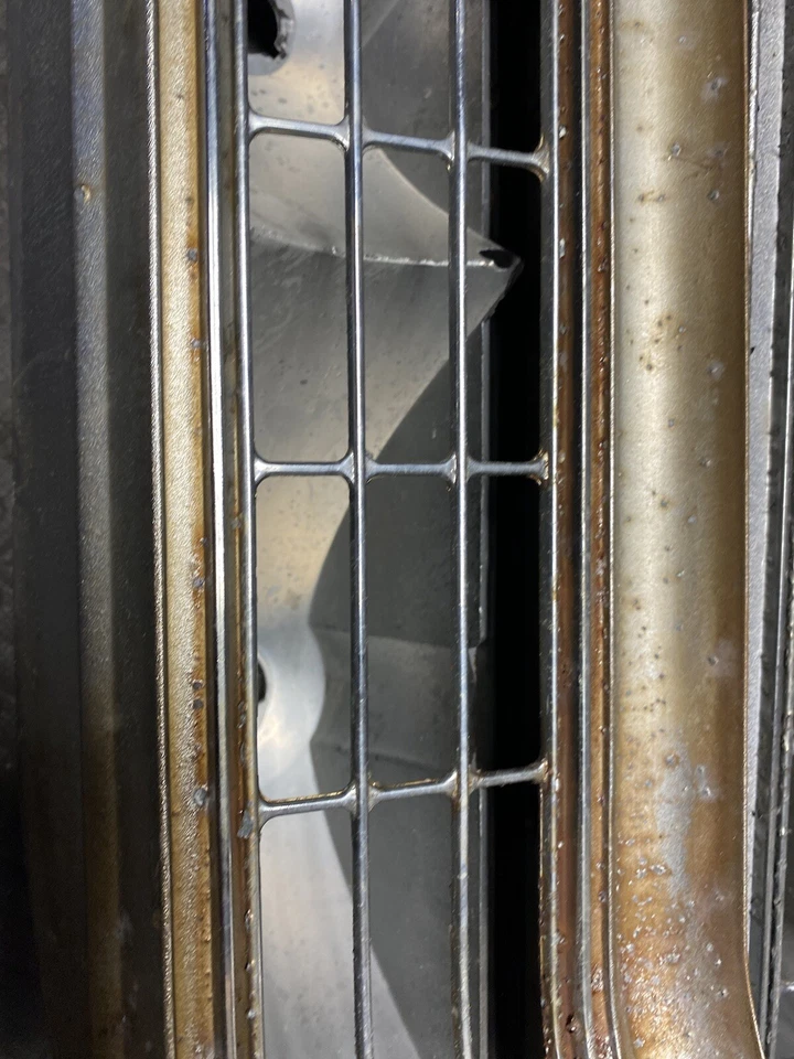 Par de biseles y carcasas de luces traseras Buick Electra 1969 derecha izquierda 713167 Foto 3 de 4