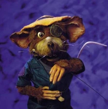 Dolls from the Dutch KRO TV doll show Medisch Centrum Muis 1990s Old Photo 8