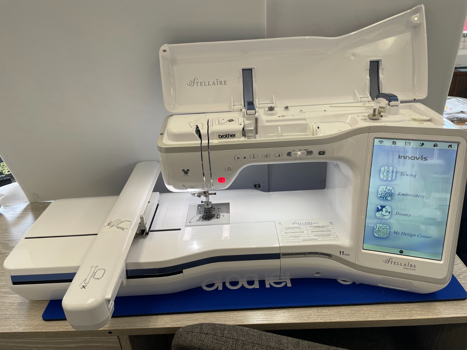 Brother Stellaire XJ1 Computerized Sewing and Embroidery Machine