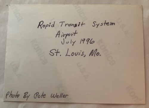 Foto de colección 1996 del aeropuerto Rapid Transit System, St. Louis, Missouri. - Imagen 2 de 4