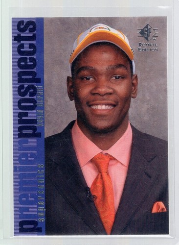 2007-08 SP Rookie Edition #106 Kevin Durant 96-97 RC - 第 1/2 張圖片
