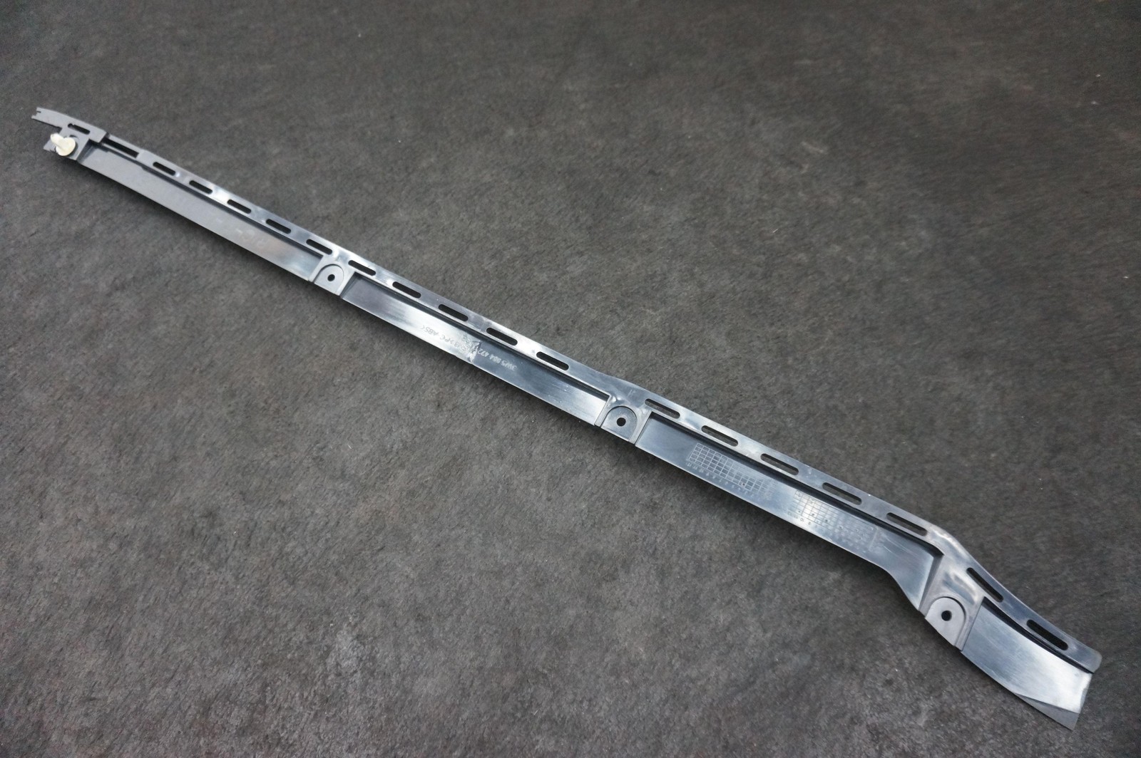 Rear Luggage Compartment Bracket 3W5864471 Bentley Continental Flying Spur 06-12