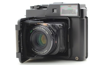 [Fast neuwertig] Fuji Fujifilm GS645 Pro 6x4.5 Mittelformat EBC 75mm F3.4...