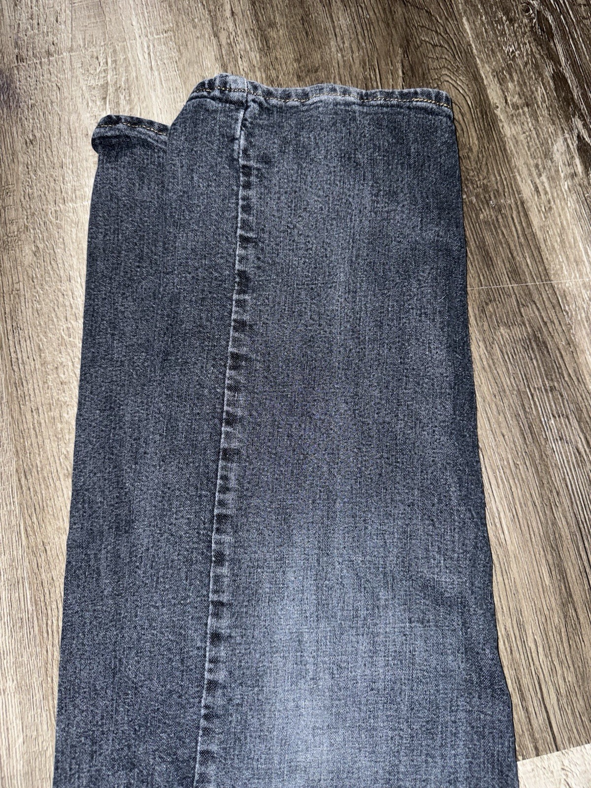 Signature By Levi Strauss Men’s Regular Fit Jeans Size 34x30 thumbnail 4