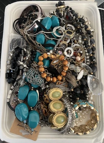 3lbs All Wearable Nice Vintage-Now Costume Jewelry Lot Wear Resale Repurpose R14