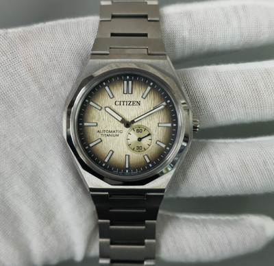Citizen Zenshin 60 NK5020-58P Super Titanium Automatic Beige Dial 40mm Watch