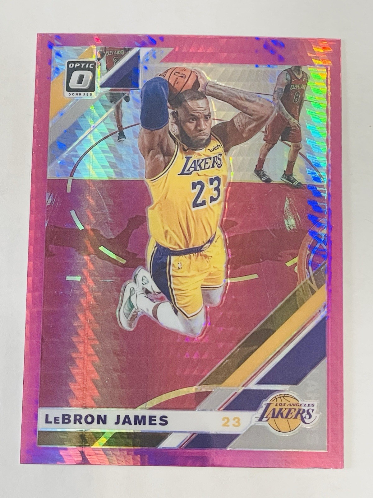 2019-20 Optic LeBron James Pink Hyper Prizm #60 Lakers