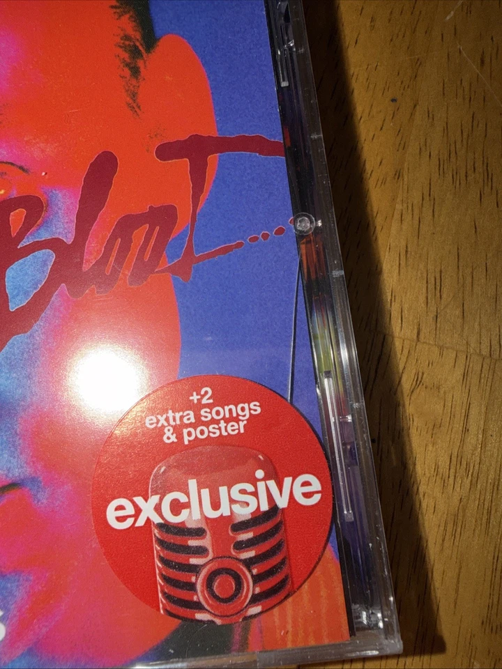 5SOS Youngblood + 2 Songs Poster Target Exclusive Ashton Irwin Cover Sealed Foto 2 de 3