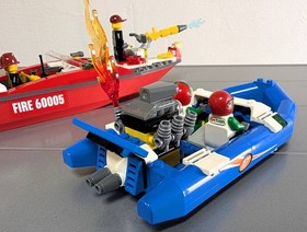 LEGO City 60005 Fire Boat Minifig City