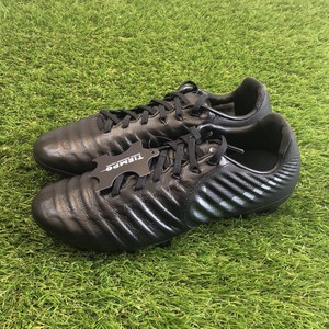 nike tiempo triple black