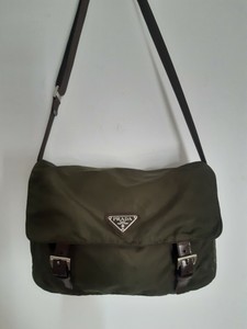 sac prada vert