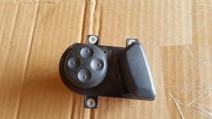 VW Passat B6 3C Vorne Rechts Fahrersitz Verstellbar Kontrolle Schalterleiste