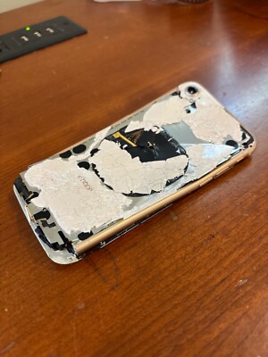 Apple iPhone 8 - 64 GB - Gold (Unlocked) Used Condition