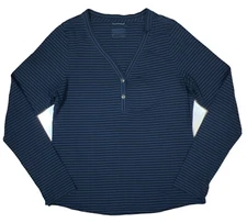 Patagonia 1/4 button Base Layer Pullover Shirt Women's MEDIUM Blue M