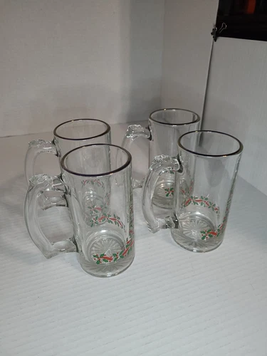 Libbey Christmas Holly & Berry Gold Trim, Beer Mug Glasses Set Of Four (4)