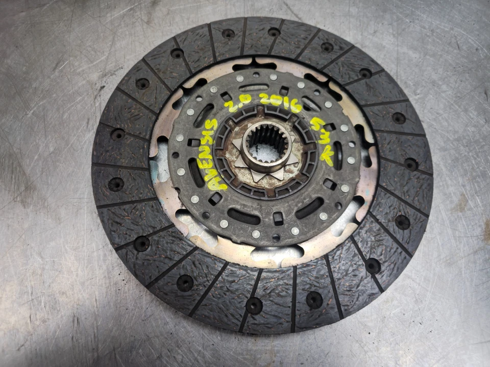 2015-2018 TOYOTA AVENSIS 2.0 DIESEL 2WW FLYWHEEL DUAL MASS CLUTCH KIT 53K MILES - Image 2 of 4