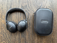 Bose QuietComfort 35 QC35 Black Wireless Headphones