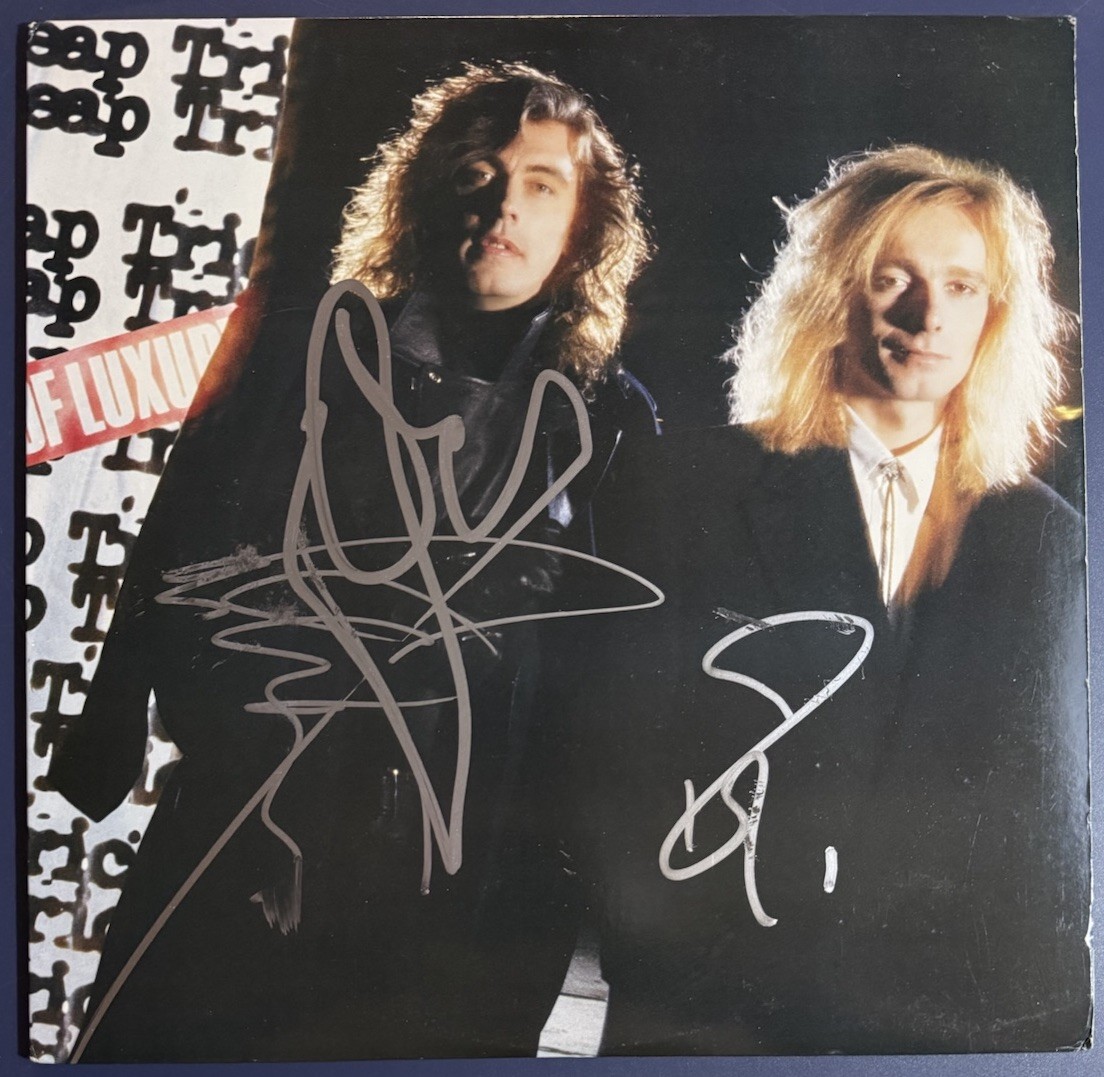 CHEAP TRICK SIGNED LAP OF LUXURY VINYL ALBUM AUTOGRAPH AUTHENTIC