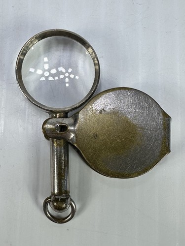 ANTIQUE BRASS 2 1/4" FOLD FLIP OUT POCKET MAGNIFYING GLASS JEWELERS LOUPE