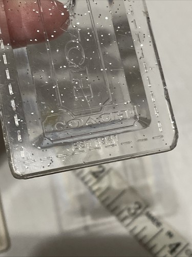 Juego de 2 LLAVEROS GRANDES GRIS HUMO COACH AMAPOLA Y PLATA TRANSPARENTE BRILLANTE ETIQUETA COLGANTE - Imagen 5 de 10