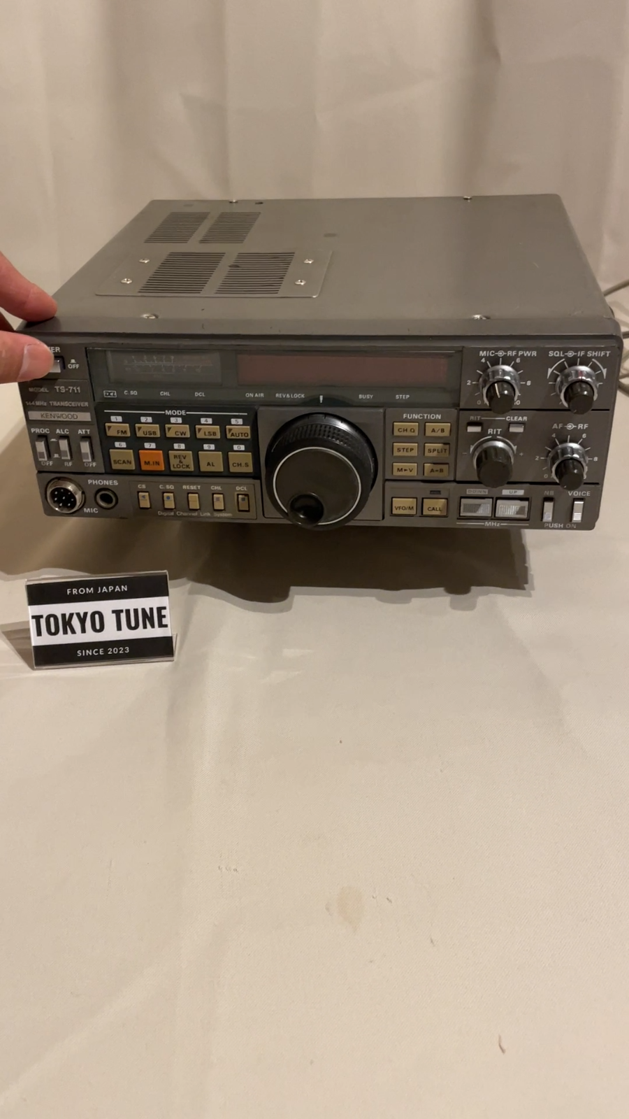 733792_5