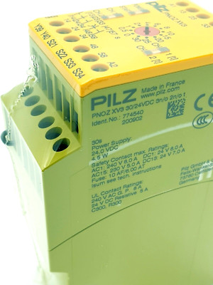 PILZ PNOZ XV3 30/24VDC 3n/o 2n/o t 774540 Safety Relay New