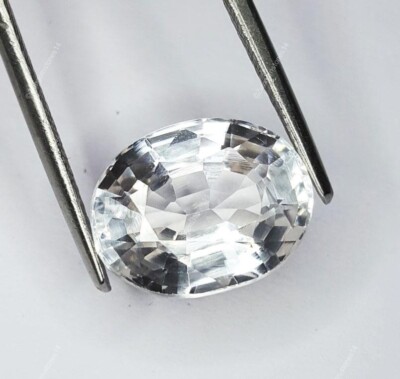 Saphir Naturel Certifié 10,22 Carats - Coupe émeraude Excellente - Vrac Non Monté