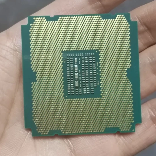 Intel Xeon E5-2651 V2 SR19K 1.80GHz 12 Core 30MB LGA2011 CPU Processor E5-2651V2 - Image 4 of 4