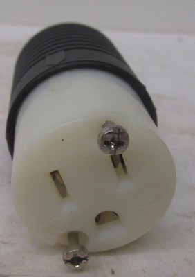 New Pass & Seymour Legrand 5269-X Str. Bld. Connector 15A, 125V 5-15R 41228 WVS 