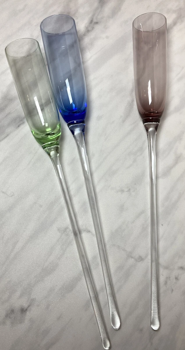 Champagne Fluke Long Stem Glasses in Vase 3 Different Colors 17 Long Glasses