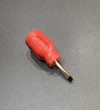 Brand New Mac Tools 1.5" Screwdriver PNR1DR Red Handle