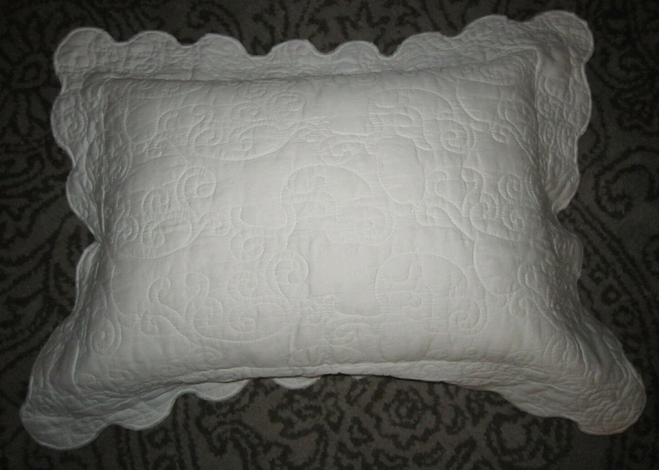 Yves Delorme tocador / almohada con algodón blanco bordado acolchado farsa