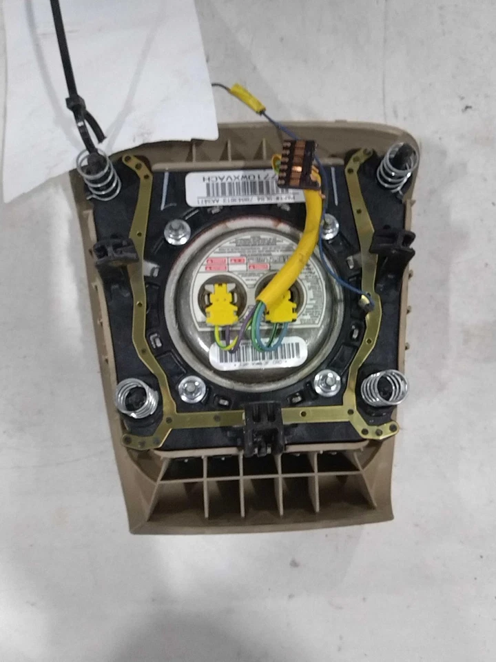 Used Steering Wheel Air Bag fits: 2010 Ford Escape driver wheel Grade A - Изображение 2 из 4