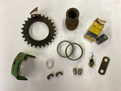 MISCELLANEOUS VINTAGE JOHN DEERE PARTS NOS LOT - FREE SHIPPING | eBay