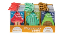 PlayMonster Magnatab Mini Magnetic Drawing Board Game – Brand New