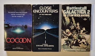 lot of 3 Novels Paperback based on movies Close encounters, Cacoon, Battlestar