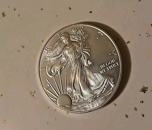 2012 American Silver Eagle Uncirculated ☆☆  1 oz .999 Silver Dollar