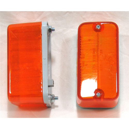 Pair of COMPLETE Piaggio APETM P 50 rear arrows since 1985 - Picture 2 of 4