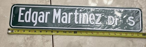 Seattle Mariners Edgar Martinez Drive Street Sign 2019 Hall of Fame SGA 8/11/19 - Picture 11 of 12