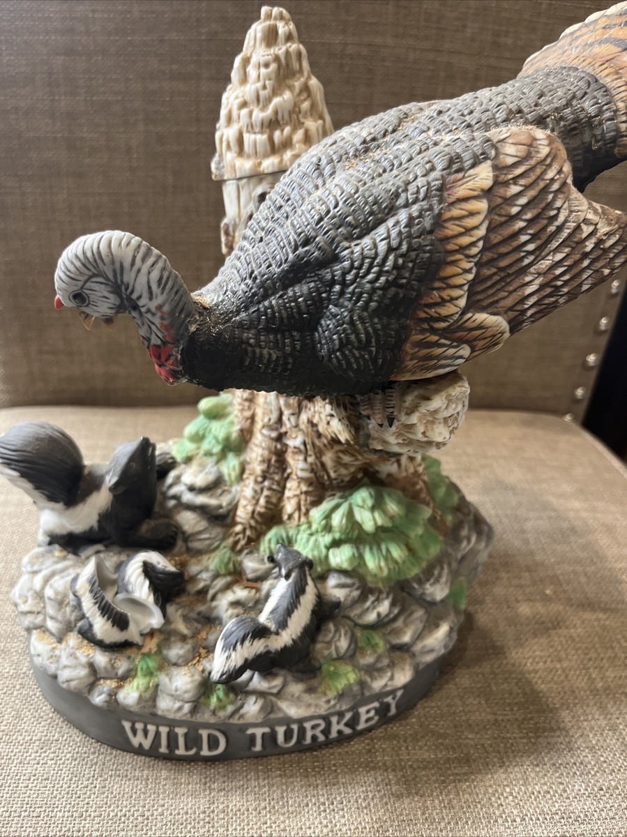 Austin Nichols Wild Turkey and Skunk Porcelain Decanter 1986 Austin Nichols Wild Turkey and Skunk Porcelain Decanter 1986