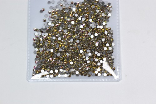 Silks Moonlight Glass Rhinestones FlatBack Gems for Nail Clothe Craft Decoration - Picture 20 of 27