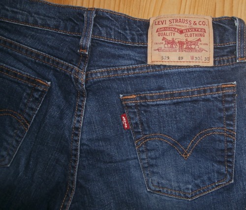 Fab Women's Blue LEVI 529 W30" Denim Cut Off, Shorts, 8.5" rise. - Picture 4 of 4