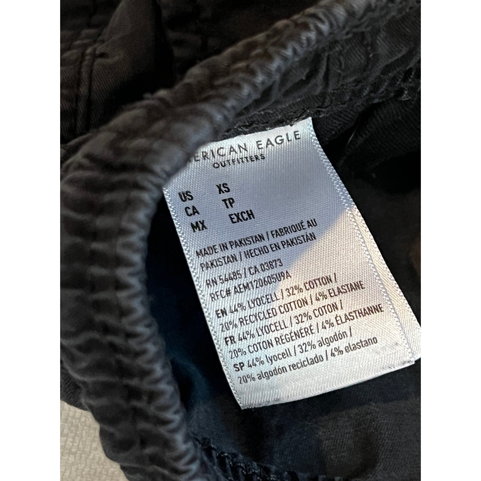 American Eagle Drawstring Black Casual Shorts Men… - image 4