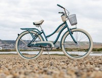 Ladies Huffy Cruiser Bike Teal Blue