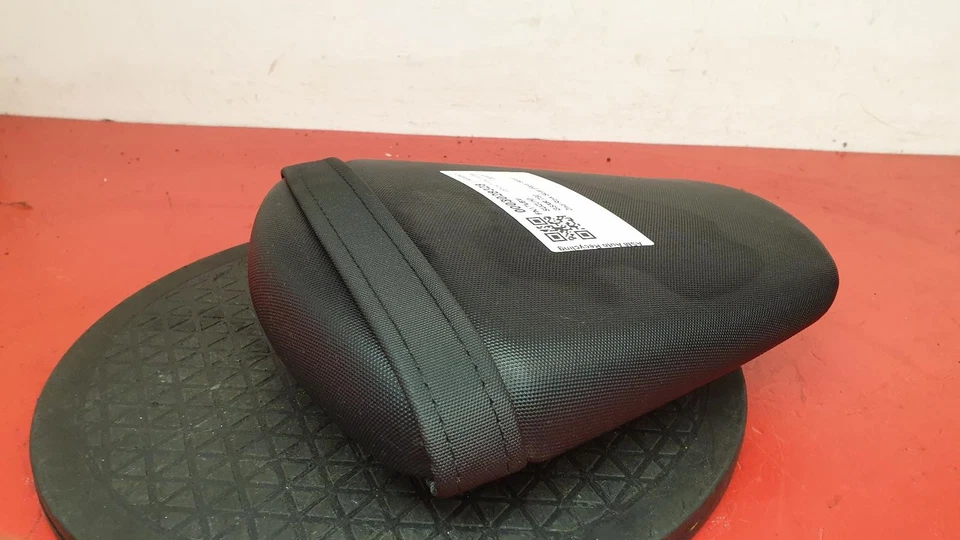 Suzuki GSXR 750 2017 asiento trasero Foto 3 de 4