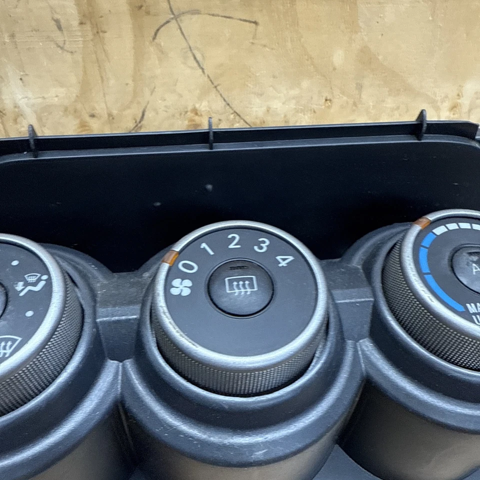 2011–2013 SCION TC A/C Heater Climate Temperature Control 55406-21020 Foto 3 de 4