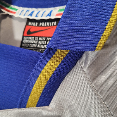 Vintage Rare 1996-97 Nike Italy GK Goalie Longsleeve Jersey Men's