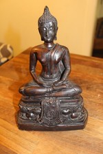 Resin Wood simulated Seated Buddha Statue