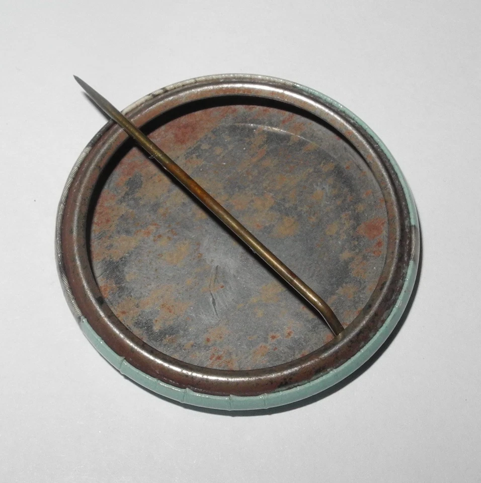 1960's Baseball Mickey Mantle New York Yankees World Series Souvenir Pin Button - Image 2 of 2