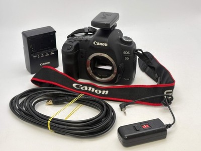 Canon EOS 5D Mark II 21.1MP Full Frame DSLR Camera Body Only w/ Charger & Access